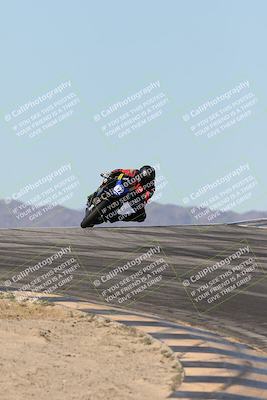 media/Dec-07-2025-CVMA (Sun) [[3e7d2de5dc]]/Race 7-Formula Lightweight Twins Shootout/